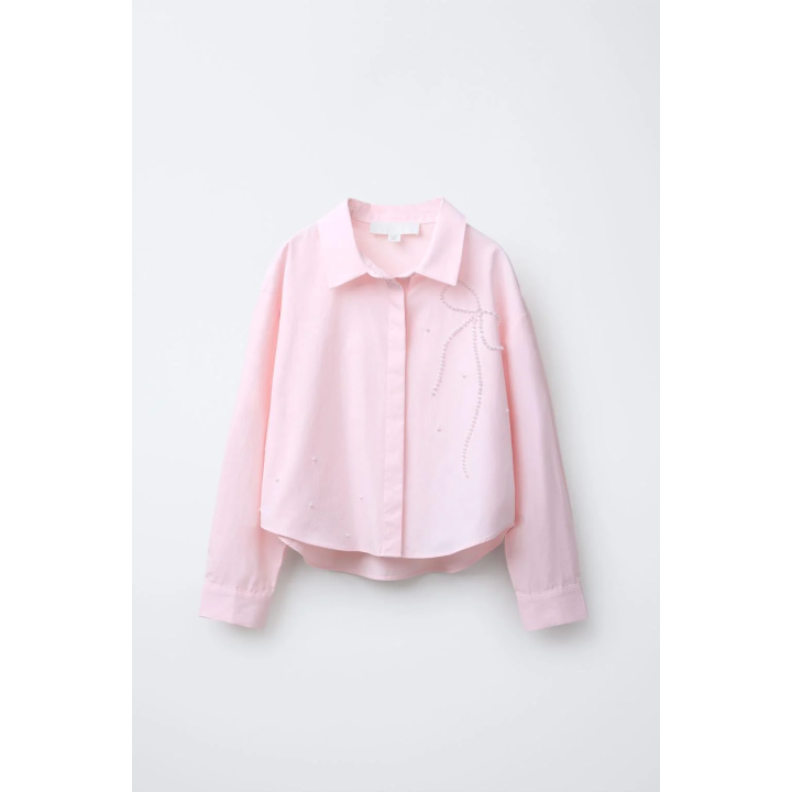 РУБАШКА ИЗ ПОПЛИНА С БАНТОМ И БУСИНАМИ