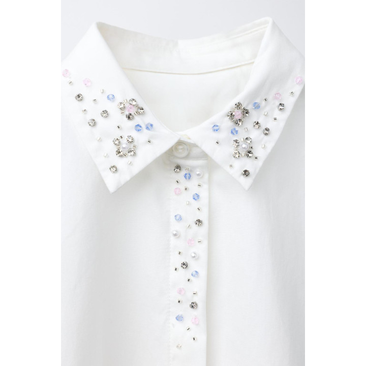 РУБАШКА С ВОРОТНИКОМ И СТРАЗАМИ