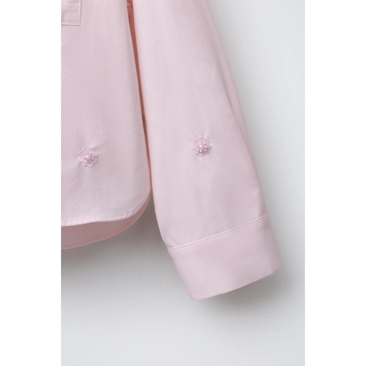 РУБАШКА С ЦВЕТАМИ И БУСИНАМИ