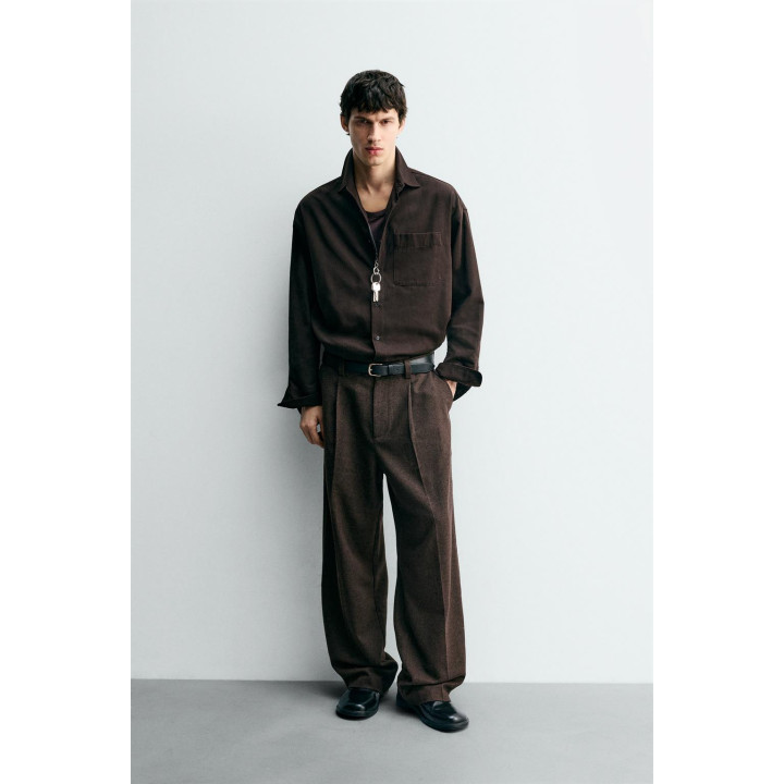 БРЮКИ С ЗАЩИПАМИ И ПУГОВИЦАМИ