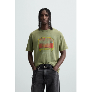 ТРИКОТАЖНАЯ ФУТБОЛКА С ПРИНТОМ И ЭФФЕКТОМ СТИРКИ