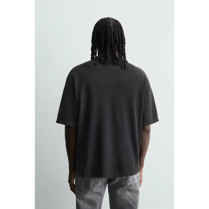 Вязаная футболка с контрастной печатью