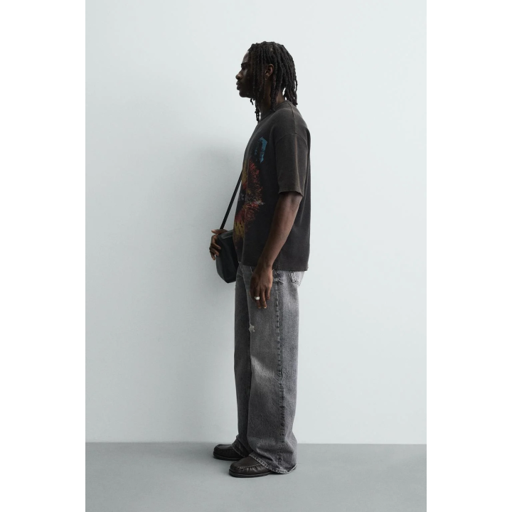 Вязаная футболка с контрастной печатью