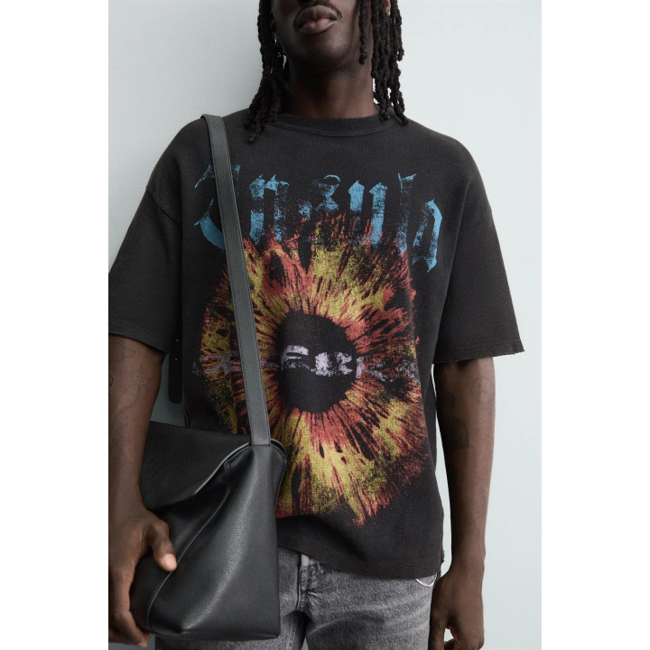 Вязаная футболка с контрастной печатью