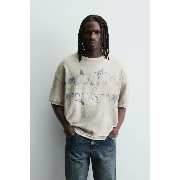 Трикотажная футболка с принтом спрея