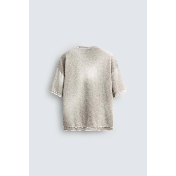 Трикотажная футболка с принтом спрея