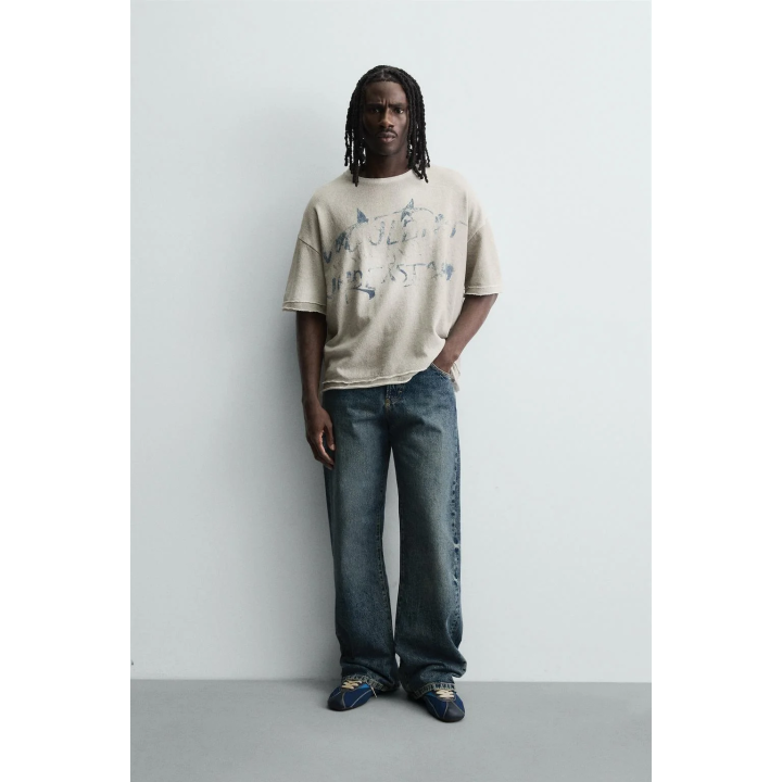 Трикотажная футболка с принтом спрея