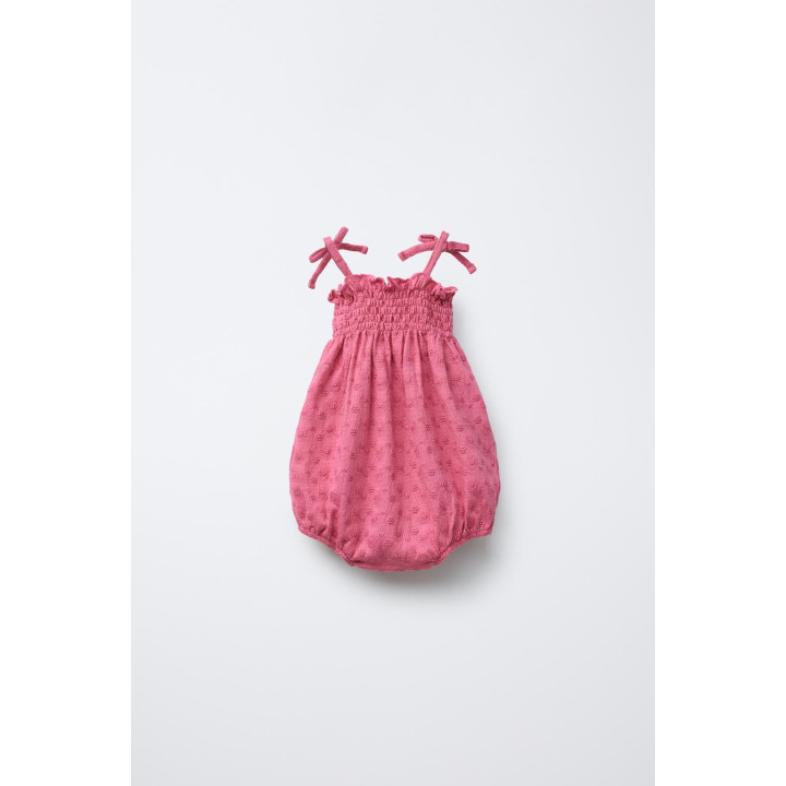 Боди с цветочнойвышивкой