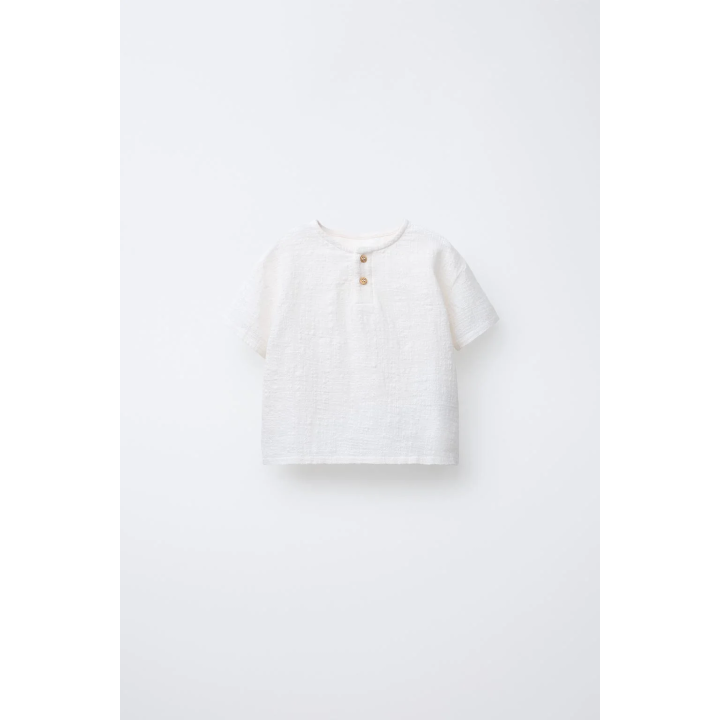 Футболка с застежкой henley и комбинированной текстурой