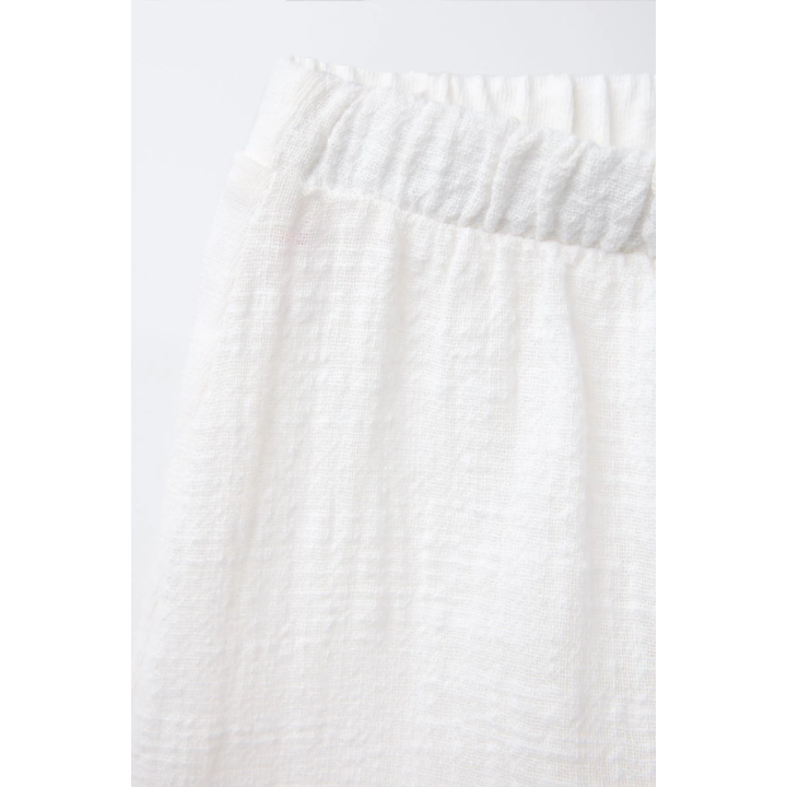 ОДНОТОННЫЕ КОНТРАСТНЫЕ ШОРТЫ