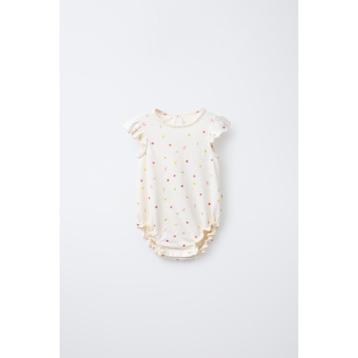 Комбинезон с оборками и фруктовым принтом