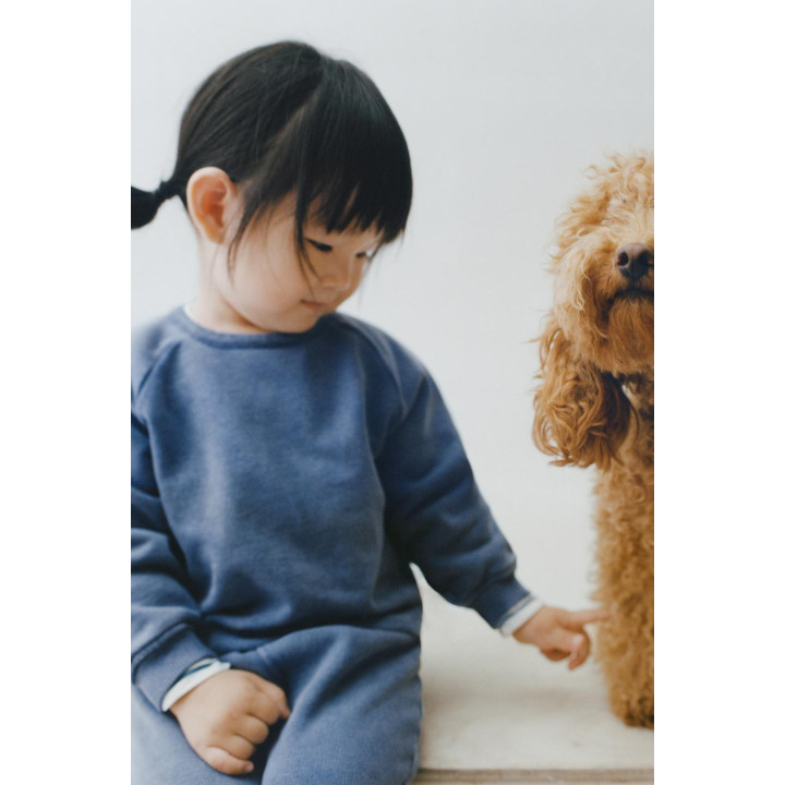 БРЮКИ-ДЖОГГЕРЫ С ЭФФЕКТОМ ПОТЕРТОСТИ