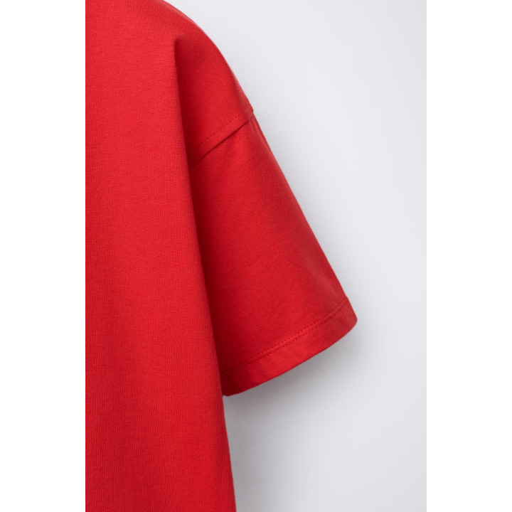 ФУТБОЛКА С ГРАФФИТИ-ПРИНТОМ