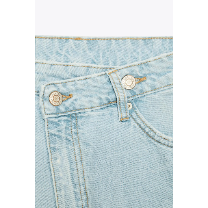 HIGH-WAIST CROSSOVER WAIST MOM FIT TRF DENIM BERMUDA SHORTS