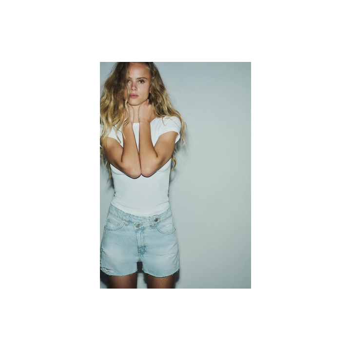 HIGH-WAIST CROSSOVER WAIST MOM FIT TRF DENIM BERMUDA SHORTS