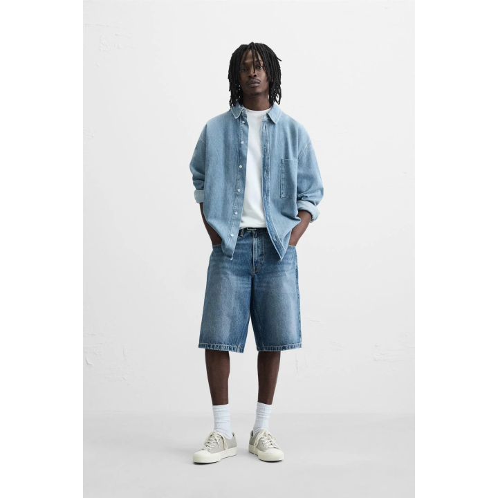 Денимовые бермуды свободного кроя