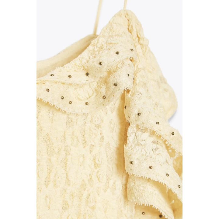 КРУЖЕВНОЕ ПЛАТЬЕ С ЗАКЛЕПКАМИ