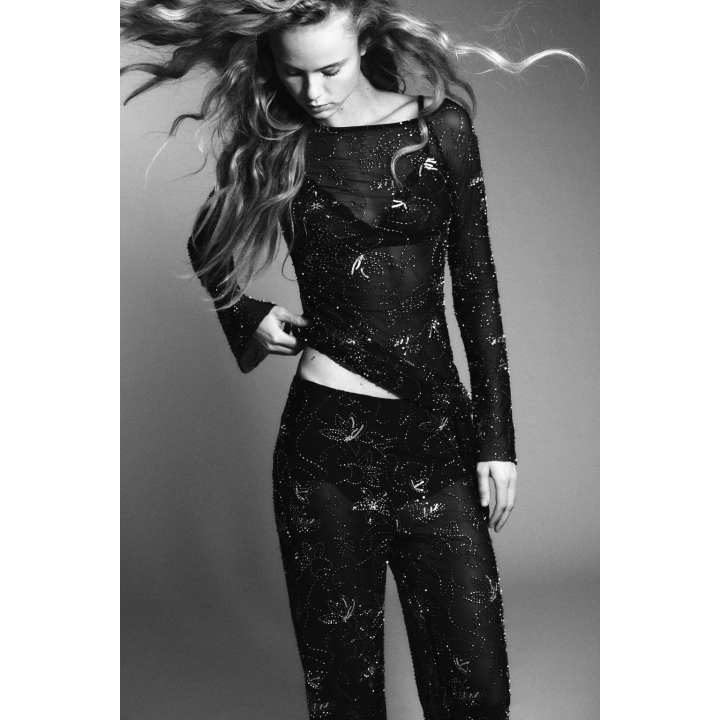 ТОП ИЗ ТЮЛЯ СО СБОРКАМИ, ВЫШИВКОЙ И БУСИНАМИ