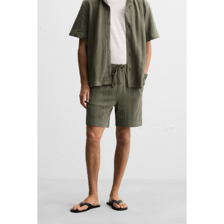 ШОРТЫ ИЗ ЖАККАРДОВОЙ ТКАНИ