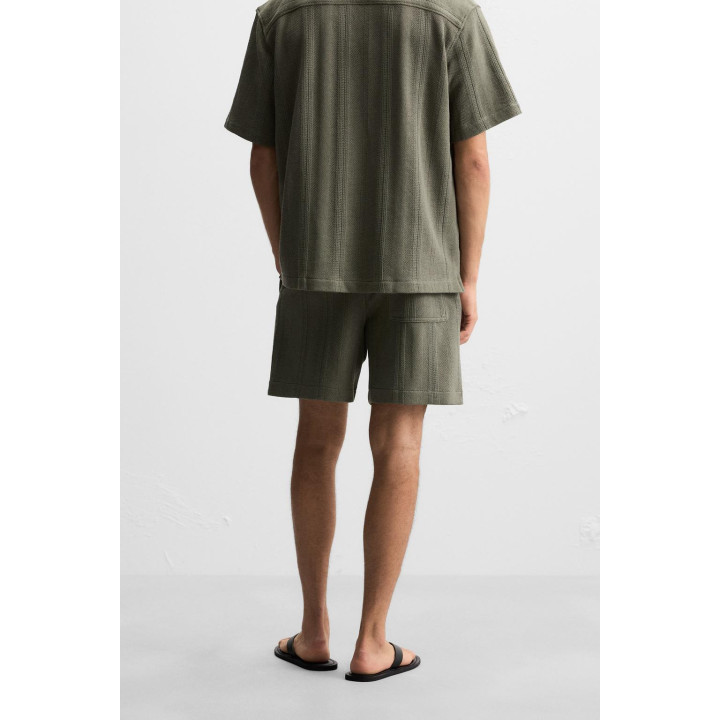 ШОРТЫ ИЗ ЖАККАРДОВОЙ ТКАНИ