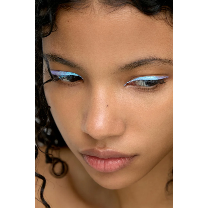 LIQUID EYELINER - DREAMLAND