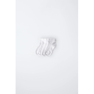 Четыре пары обычных носков до щиколотки