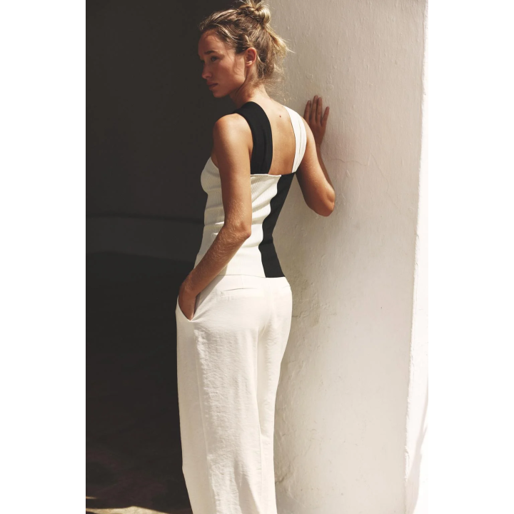 ТРИКОТАЖНЫЙ ТОП ХАЛТЕР С ОТДЕЛКОЙ