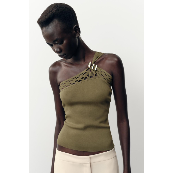 ТРИКОТАЖНЫЙ ТОП АСИММЕТРИЧНОГО КРОЯ