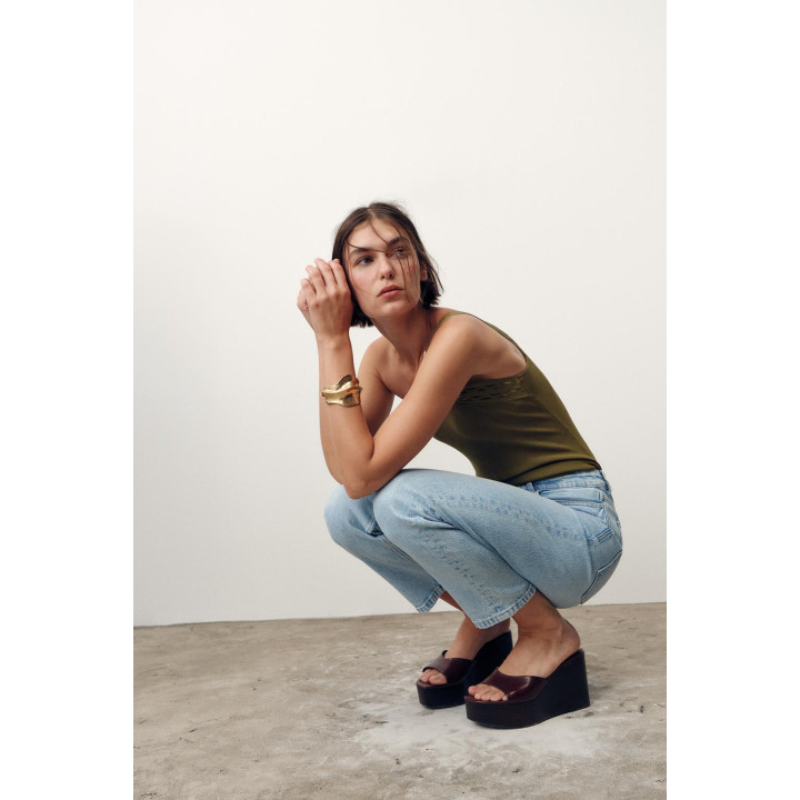 ТРИКОТАЖНЫЙ ТОП АСИММЕТРИЧНОГО КРОЯ