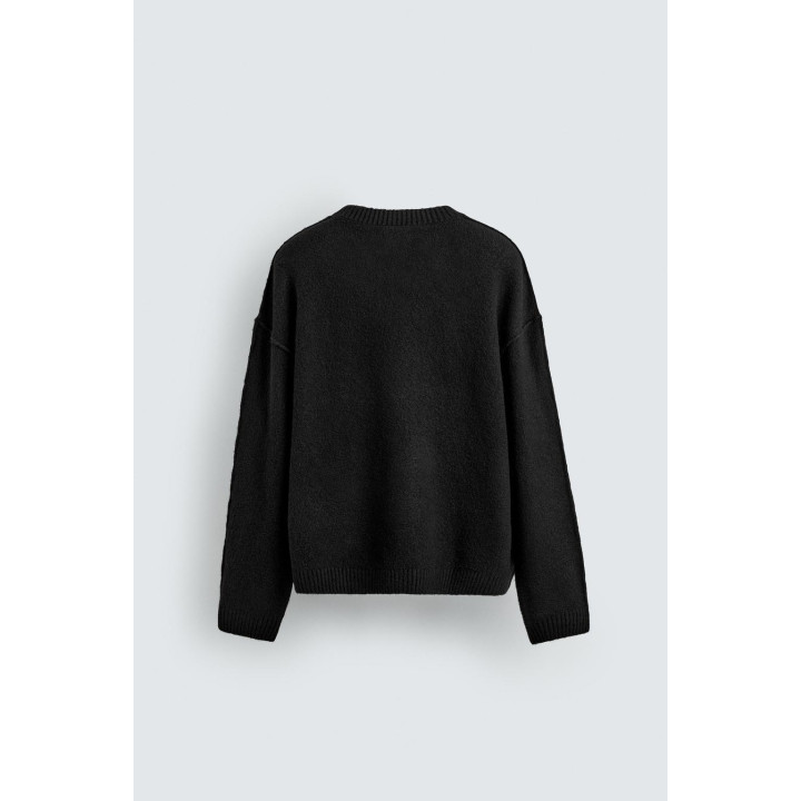 СВИТЕР С РЕЛЬЕФНЫМИ ШВАМИ