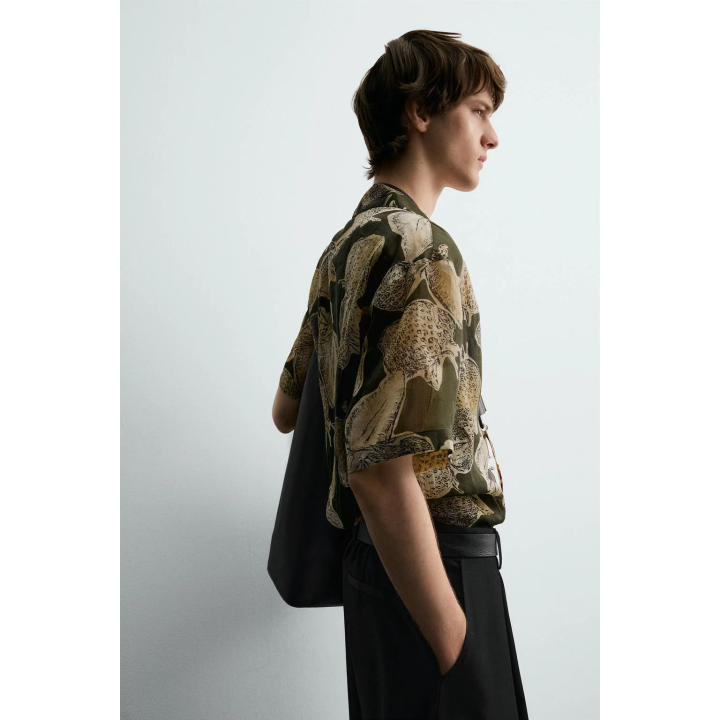 РУБАШКА ИЗ 100% РАМИ С ПРИНТОМ «КЛУБНИКА»