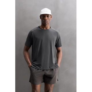 БАЗОВАЯ СПОРТИВНАЯ ФУТБОЛКА