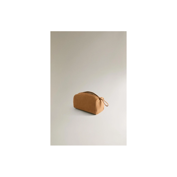 SOFT LEATHER WASH BAG