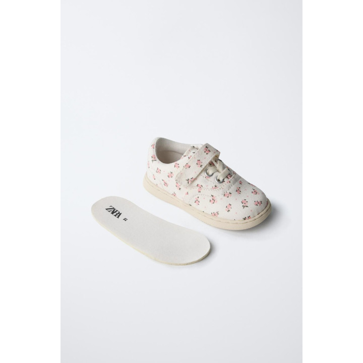 Босоножки с цветочным принтом barefoot