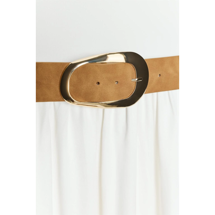 КОМБИНИРОВАННОЕ ПЛАТЬЕ-МИДИ С ОТКРЫТЫМИ ПЛЕЧАМИ И ПОЯСОМ