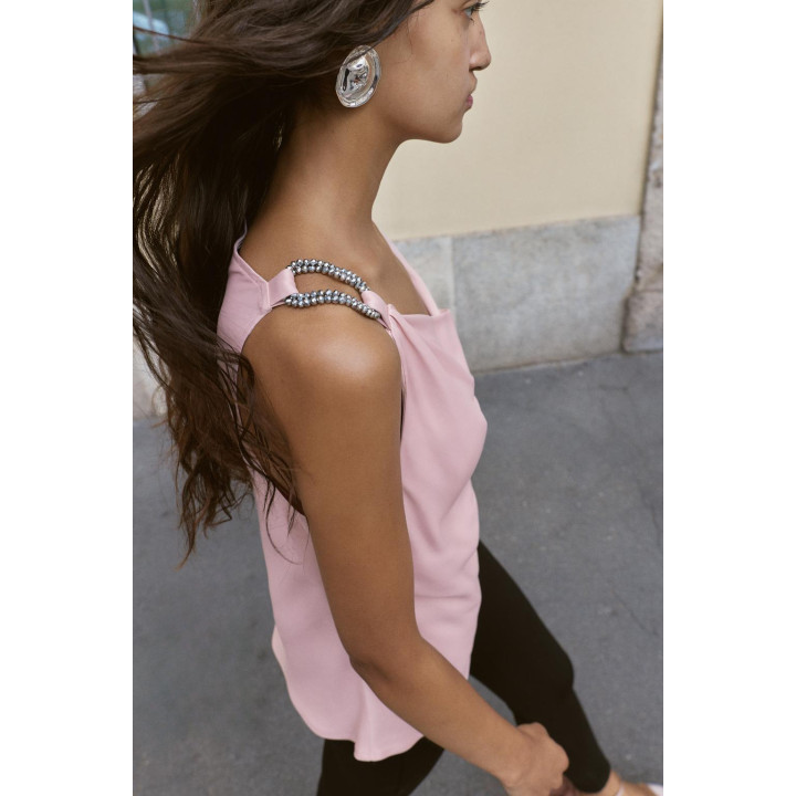 Топ с бисером из атласа