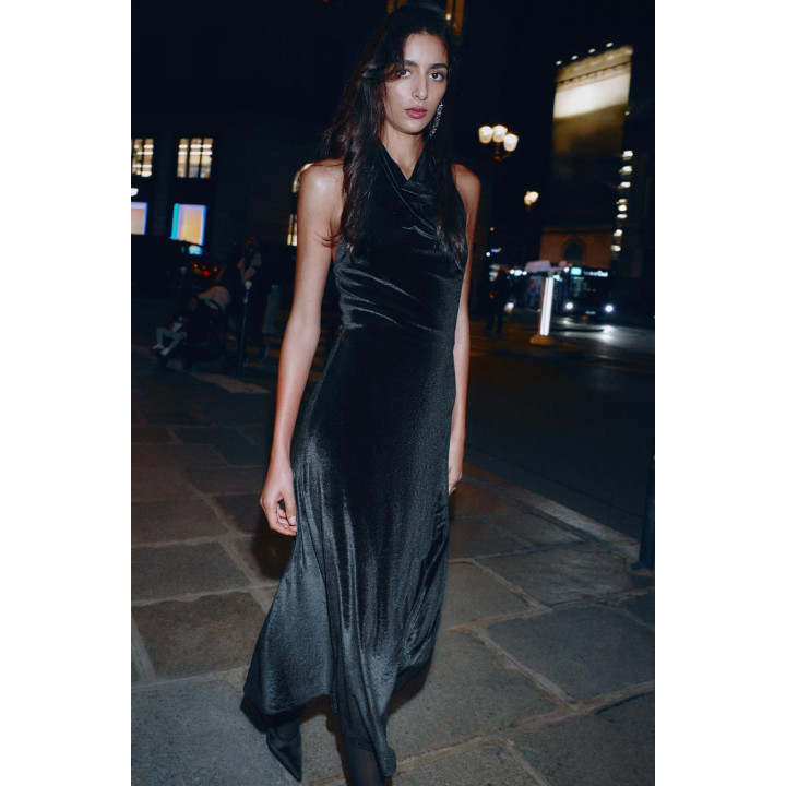 БАРХАТНОЕ ПЛАТЬЕ МИДИ С КРУЖЕВОМ