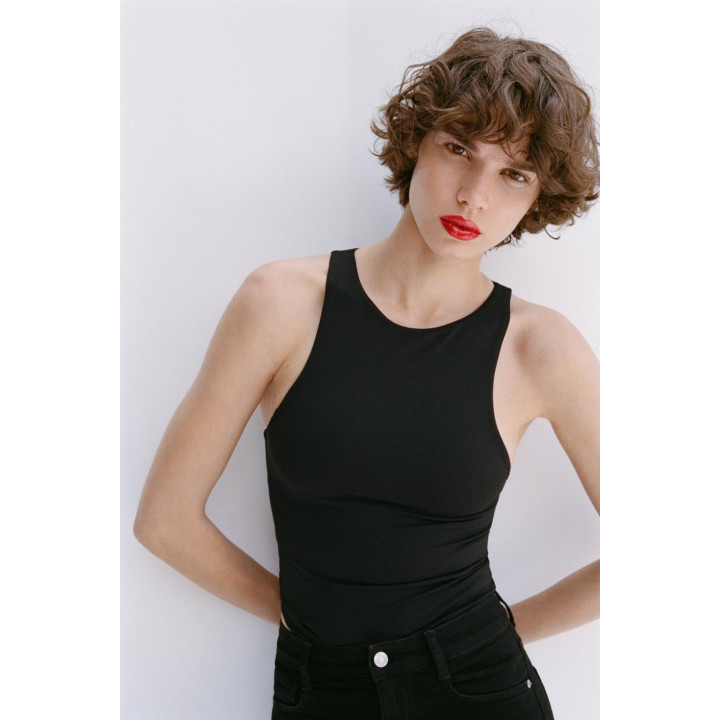 БОДИ ИЗ ПОЛИАМИДА С ГОРЛОВИНОЙ ХАЛТЕР