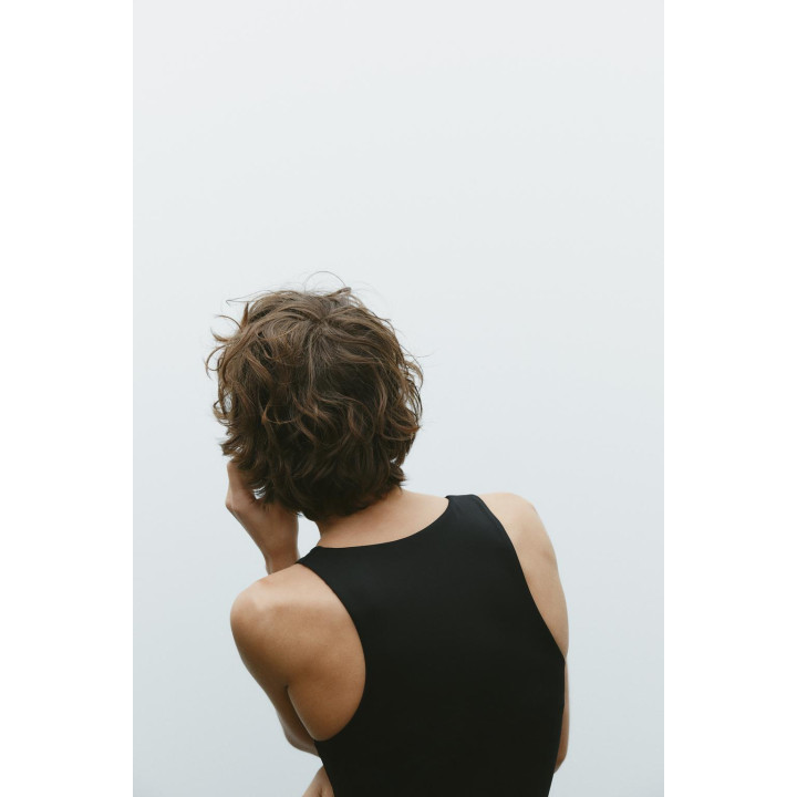 БОДИ ИЗ ПОЛИАМИДА С ГОРЛОВИНОЙ ХАЛТЕР