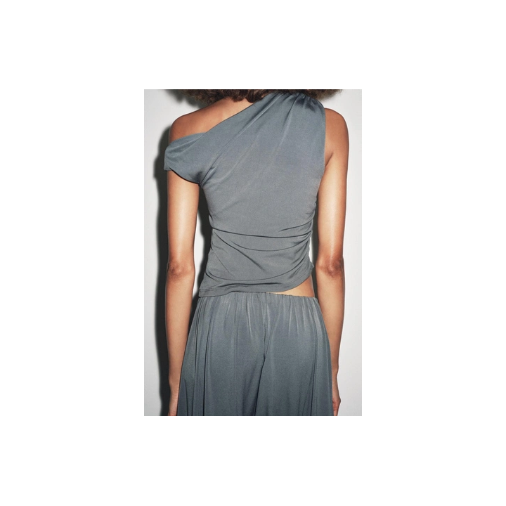 ТОП ИЗ КРЕПА СО СБОРКАМИ