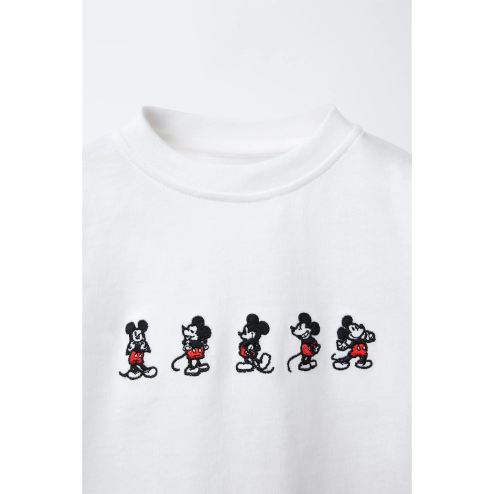 ФУТБОЛКА С ВЫШИВКОЙ «МИККИ МАУС» © DISNEY