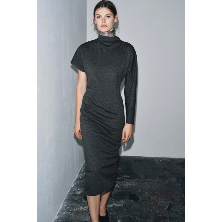 ДЛИННОЕ ПЛАТЬЕ АСИММЕТРИЧНОГО КРОЯ