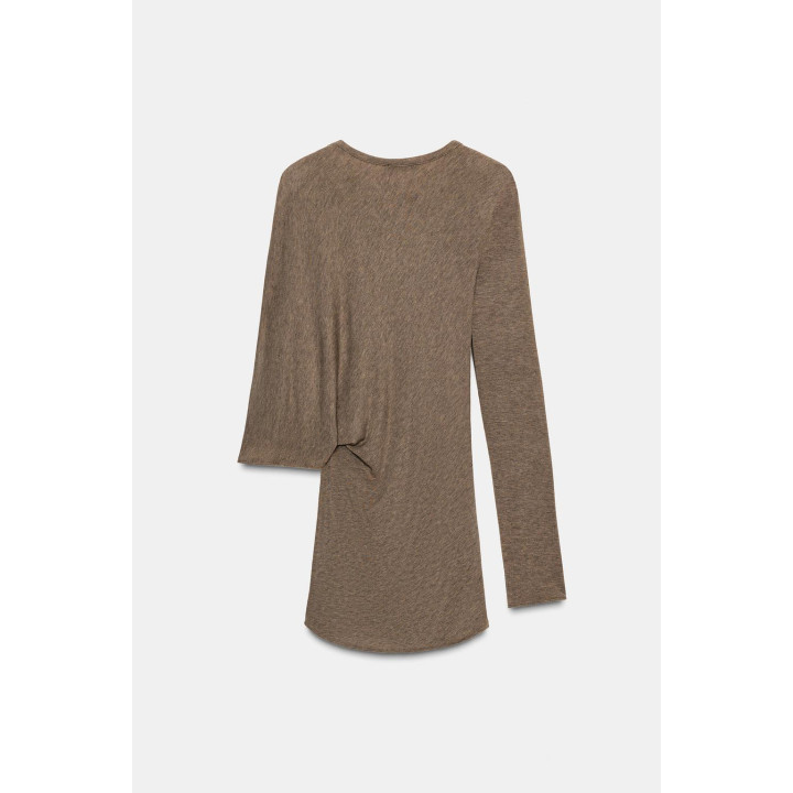 Асимметричный топ с накидкой