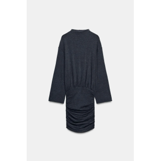 МЯГКОЕ ПЛАТЬЕ СО СБОРКАМИ