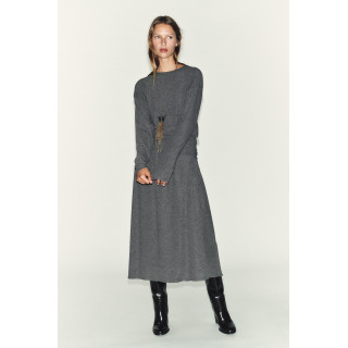 МЯГКОЕ ПЛАТЬЕ С ПОЯСОМ