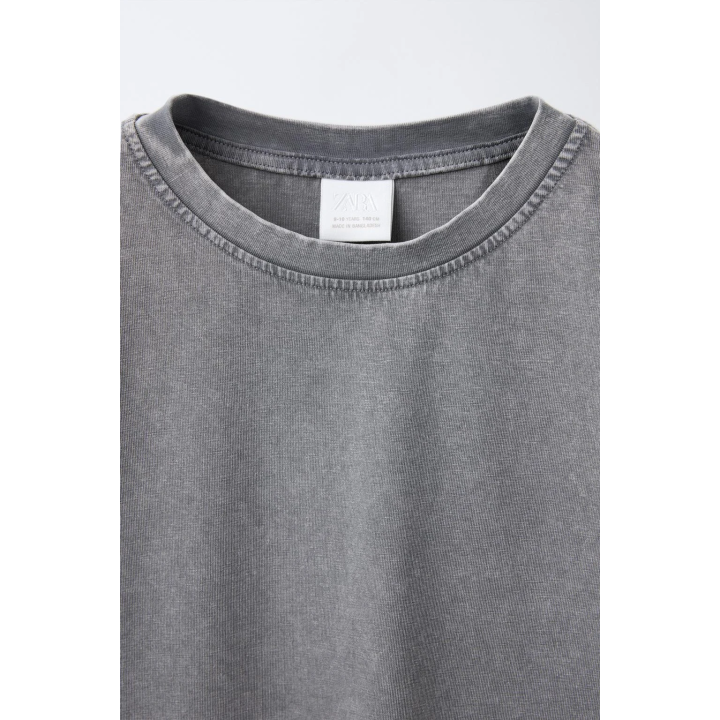 Футболка с эффектом выцветания