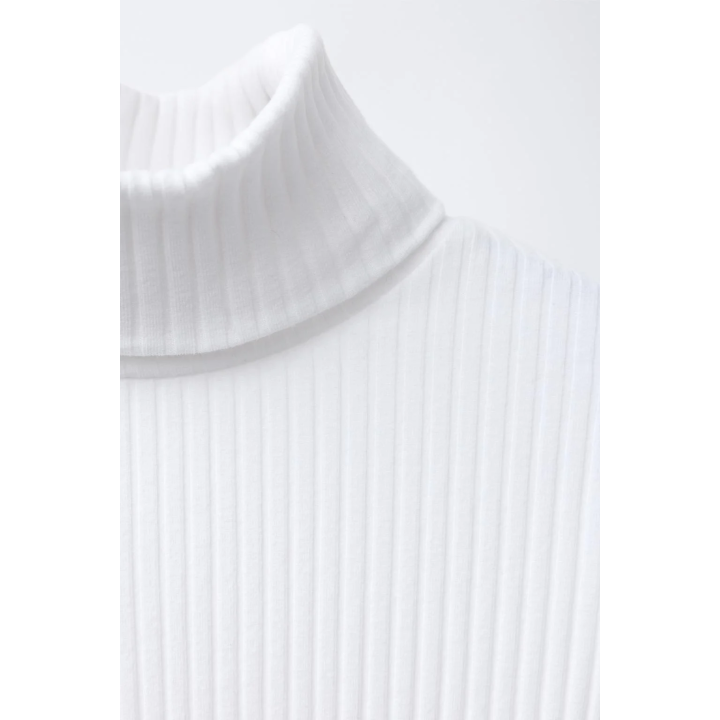 ФУТБОЛКА В РУБЧИК С ОТВОРОТОМ НА ВОРОТНИКЕ