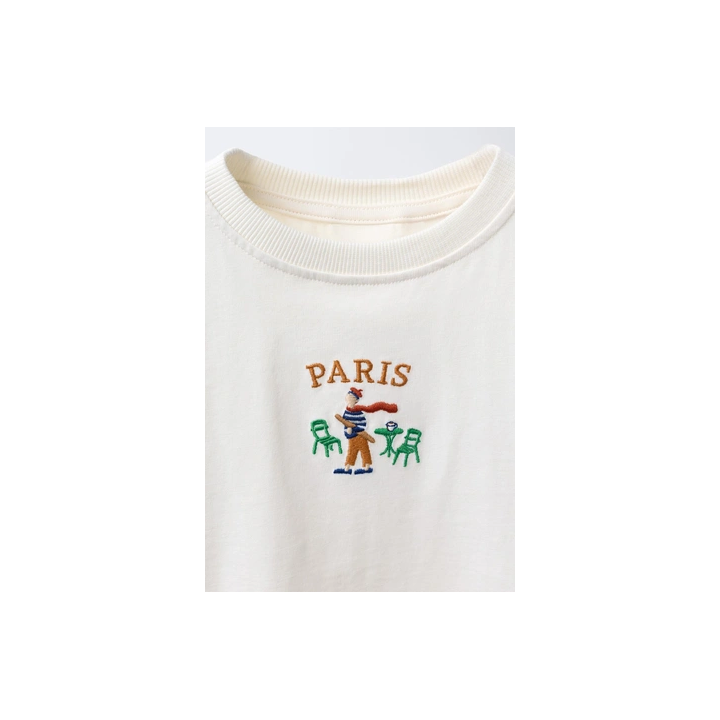 ФУТБОЛКА С ВЫШИВКОЙ