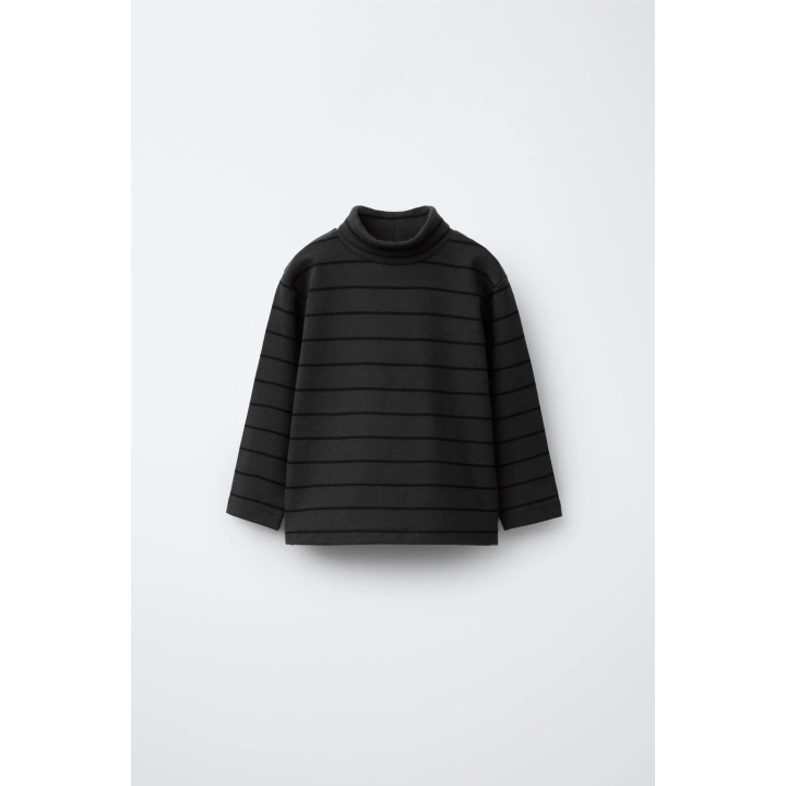 Полосатая свитшот с отложным воротником