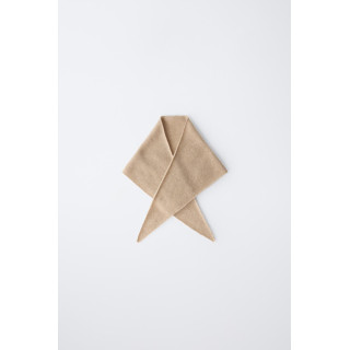 ТРЕУГОЛЬНЫЙ ШАРФ ИЗ 100% КАШЕМИРА